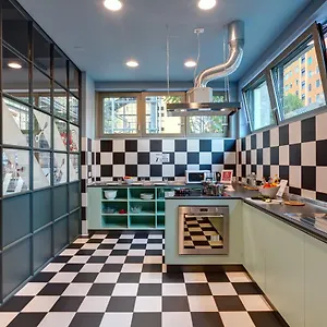 Hostel Meininger Lambrate Italy